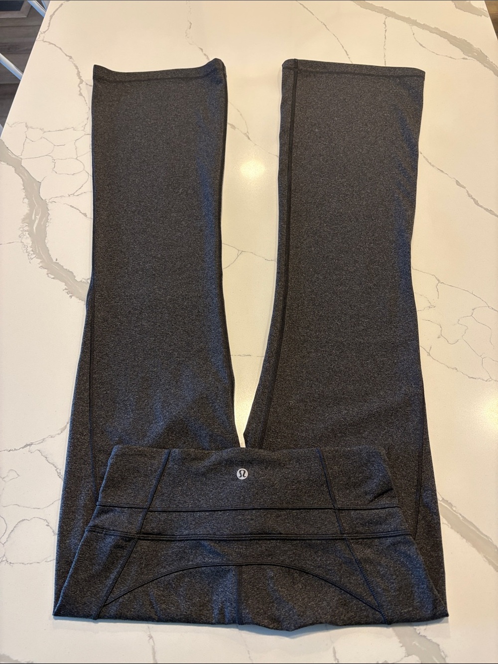 Lululemon Groove Pant Flare 32” ~ 8 ~ Heathered Black - Picture 6 of 13